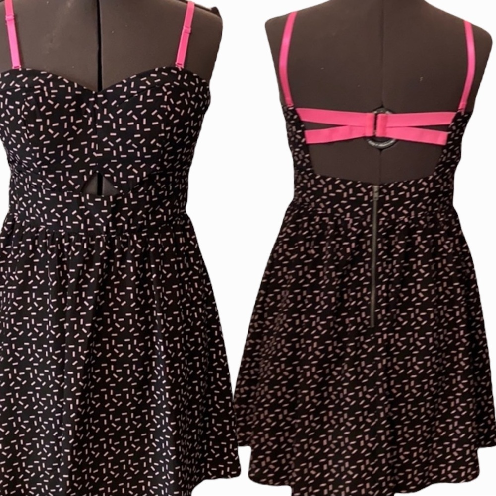 Nwt Material girl hot pink and black summer dress XS